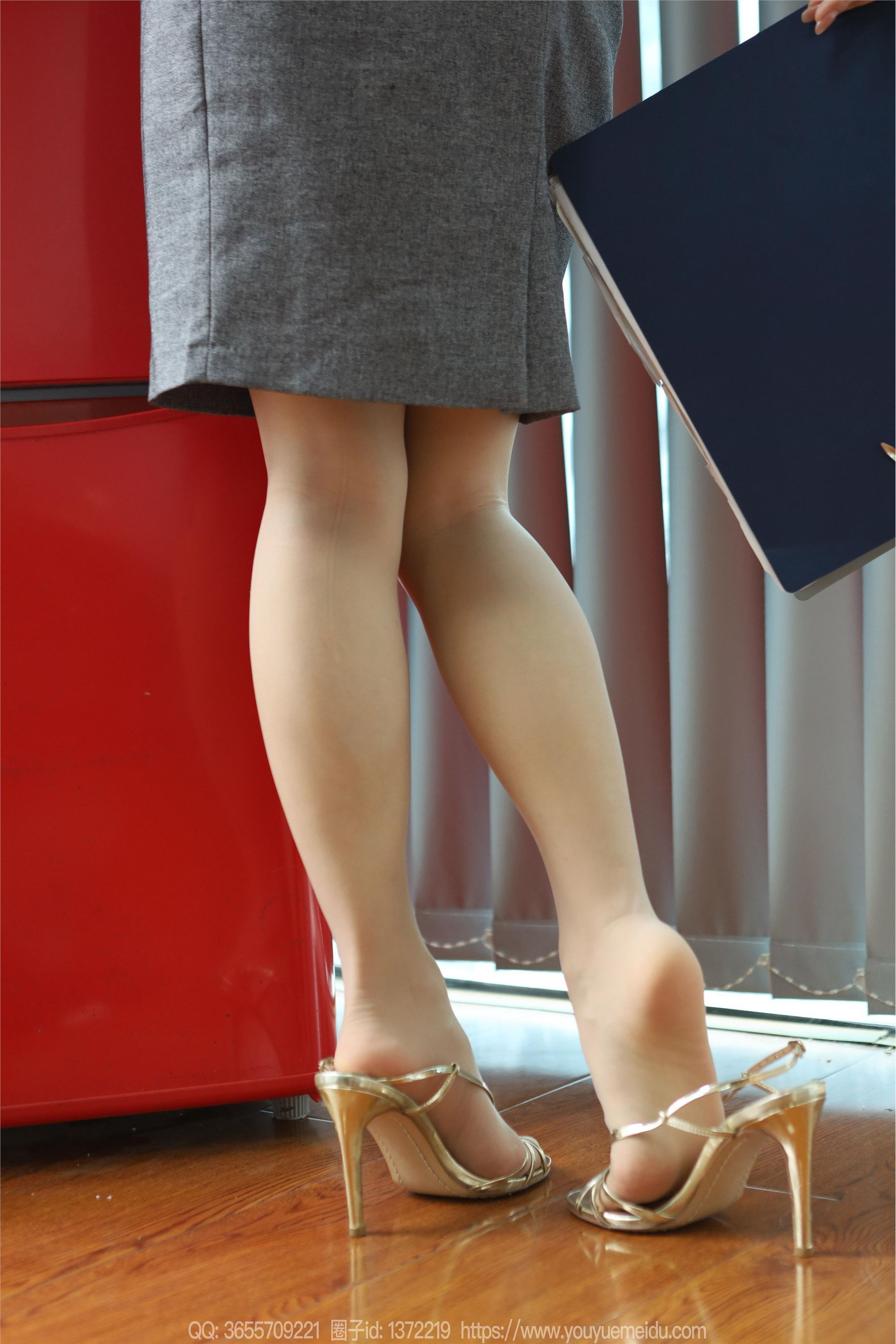 IESS异思趣向  2024.06.13 丝享家 1767 兔兔《职场小妹》